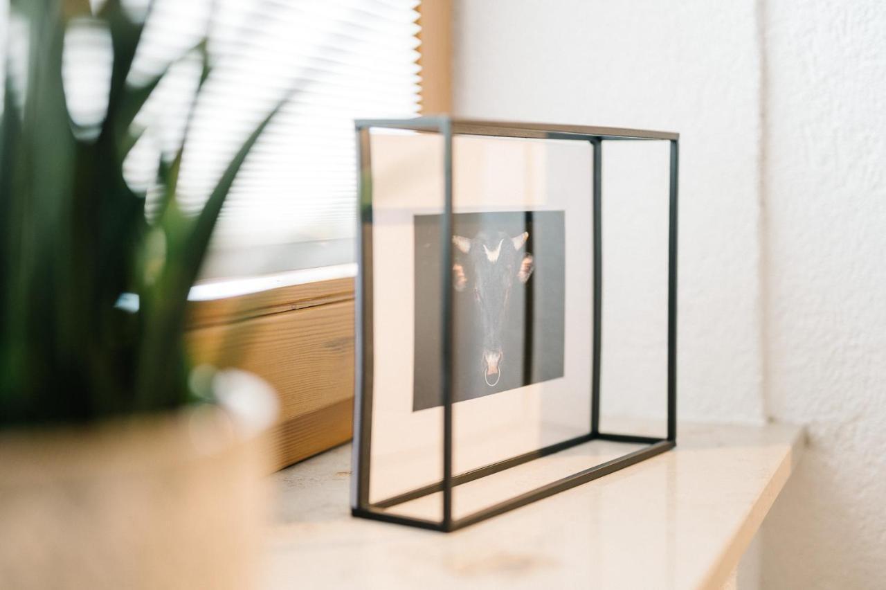 Moderne 2 Zi.-Fewo Blackforestart Naehe Freiburg シモンスヴァルト エクステリア 写真